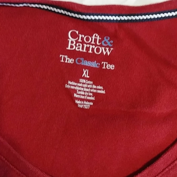 CROFT & BARROW women's top - Picture 2 of 2